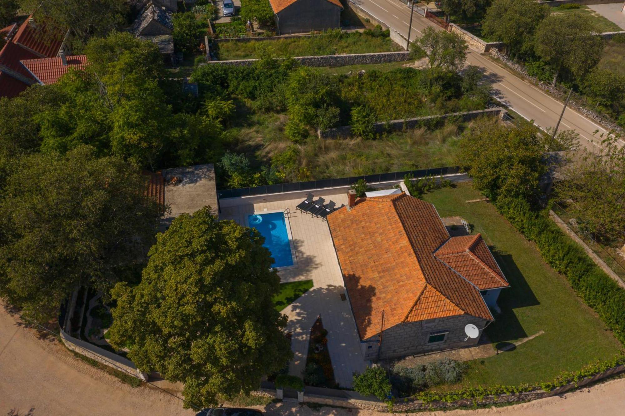 Pakovo Selo Experience Village Life - Jokini Dvori With Private Pool מראה חיצוני תמונה